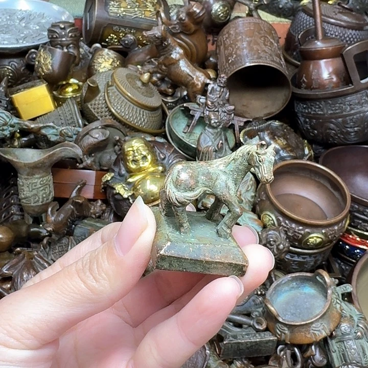 铜器文玩摆件收藏