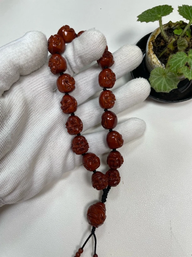 橄榄核雕刻十八罗汉手串手持14mm