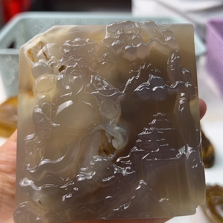 玛瑙/玉髓颈饰未镶嵌