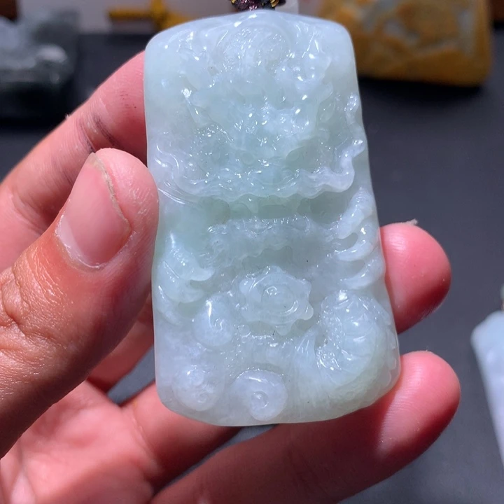 翡翠未镶嵌颈饰保真天然a货翡翠