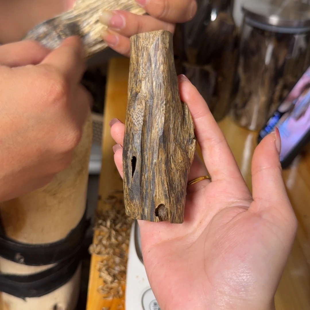 沉香乌身虫漏香24克
