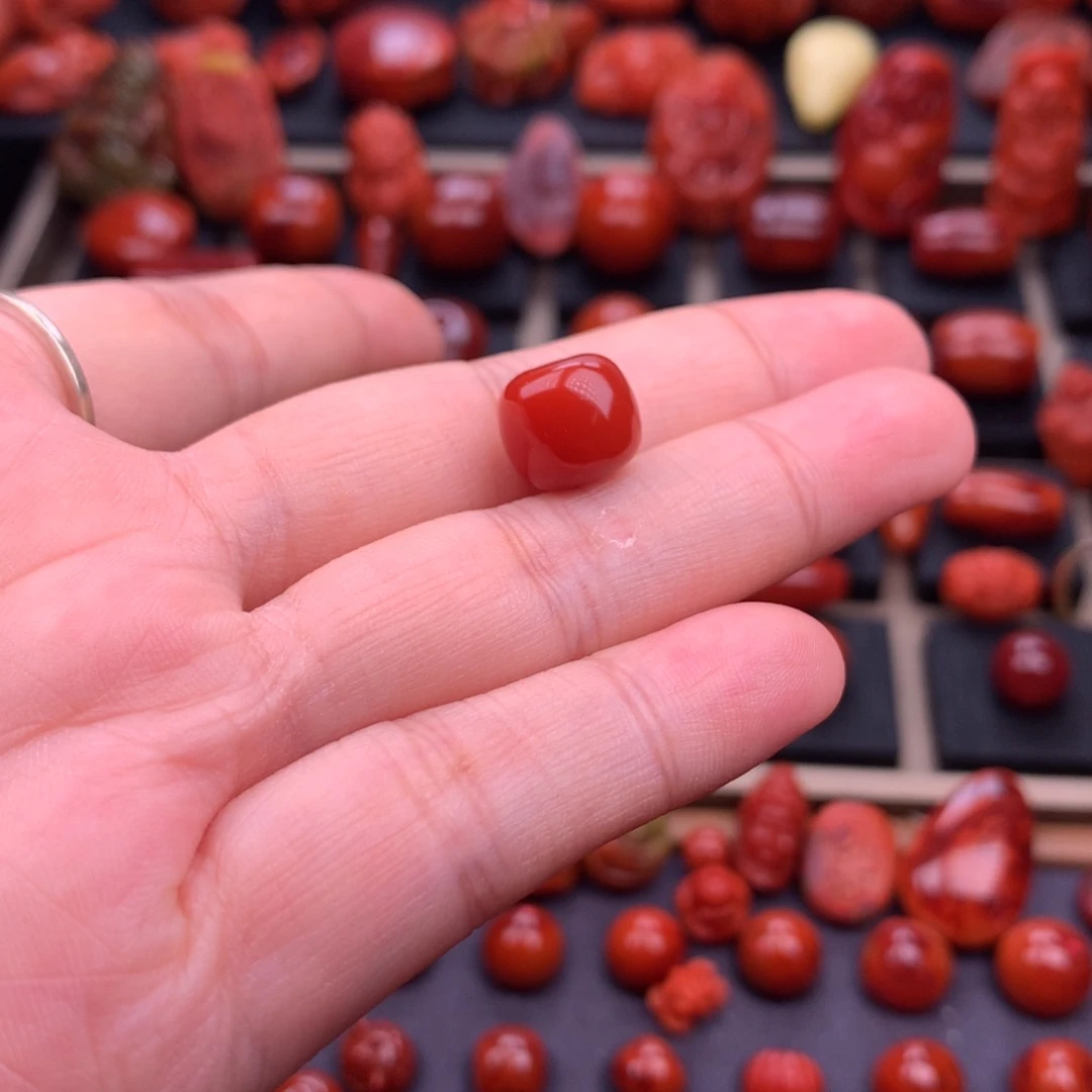 南红玛瑙未镶嵌川料原矿老型单珠11.4mm