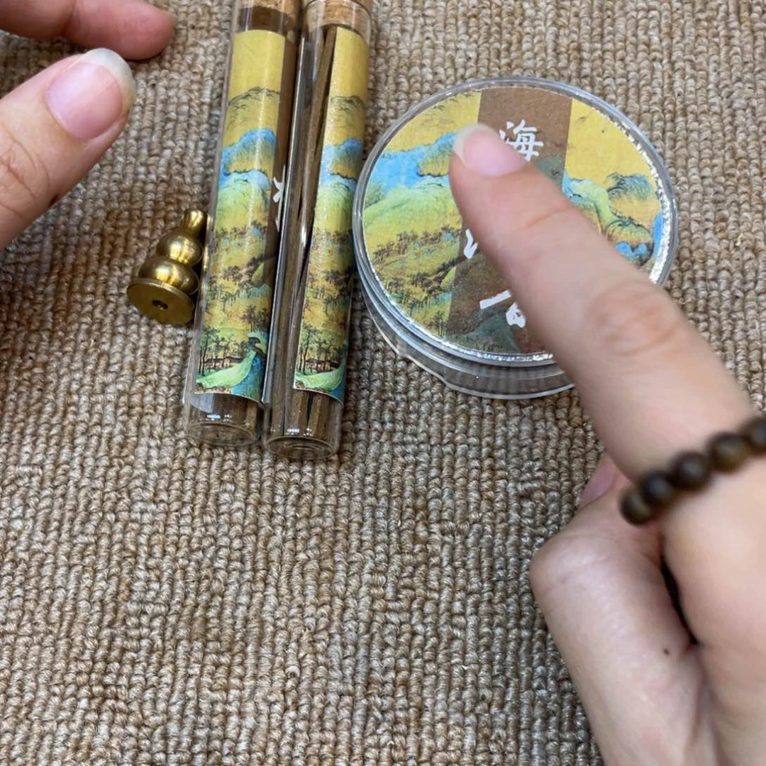 沉香碎屑沉香莺歌绿线香2管+1盒大祥云+葫芦香插