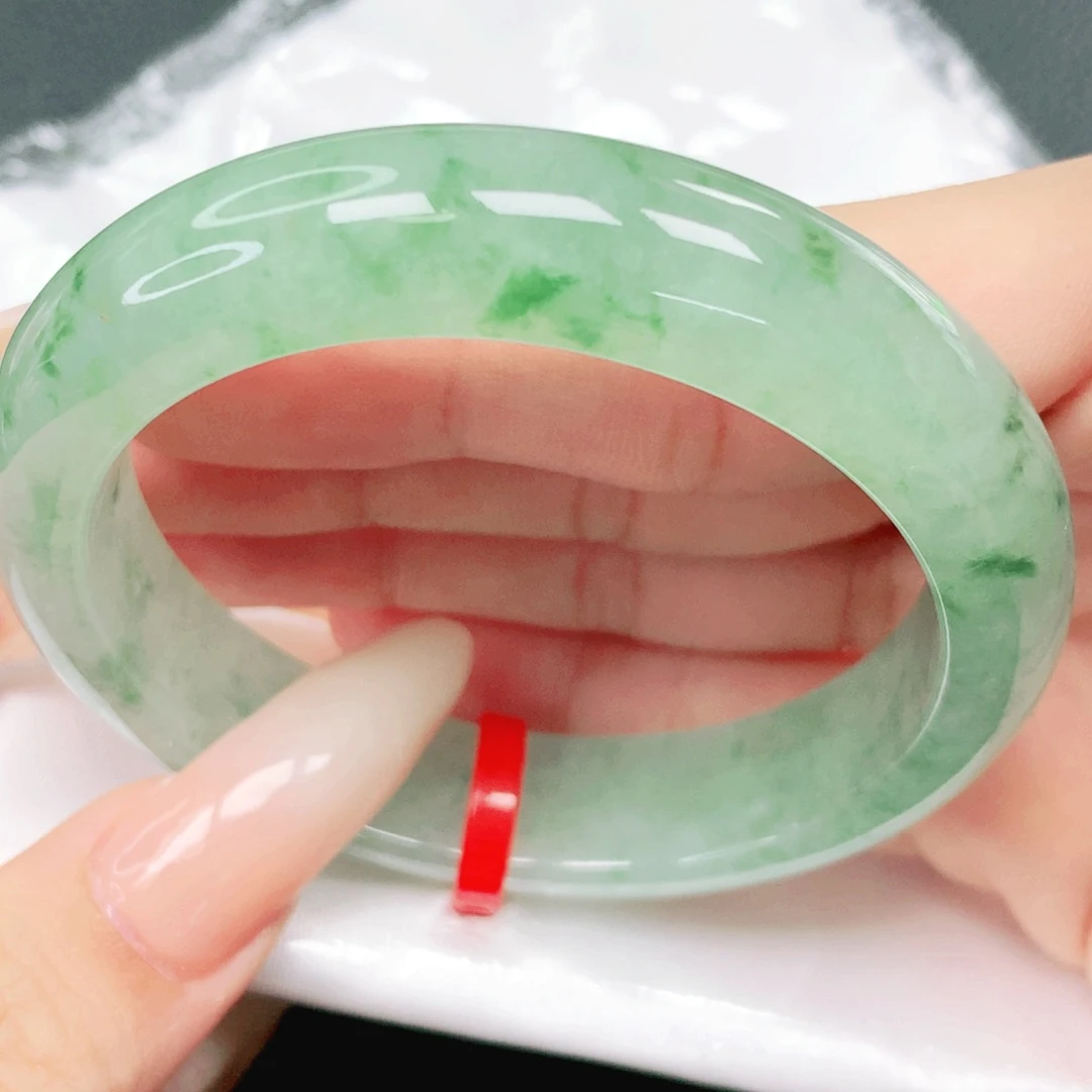 翡翠未镶嵌手镯53