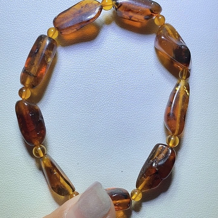 琥珀未镶嵌裸石随形