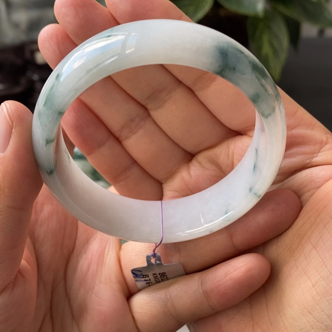 翡翠未镶嵌手镯天然