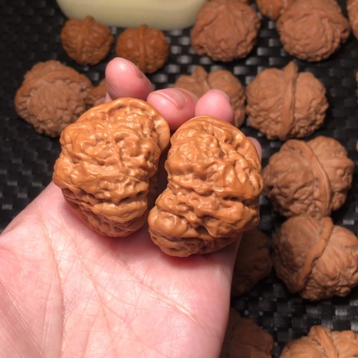 文玩核桃把件三***?蛤蟆