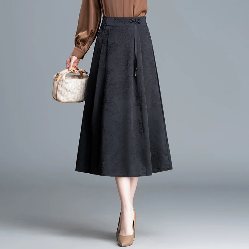 拉夏贝尔国风提花马面裙女2025春夏季新款遮胯大摆中长款A字裙子