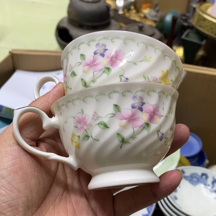 瓷片哈哈哈哈哈哈哈哈