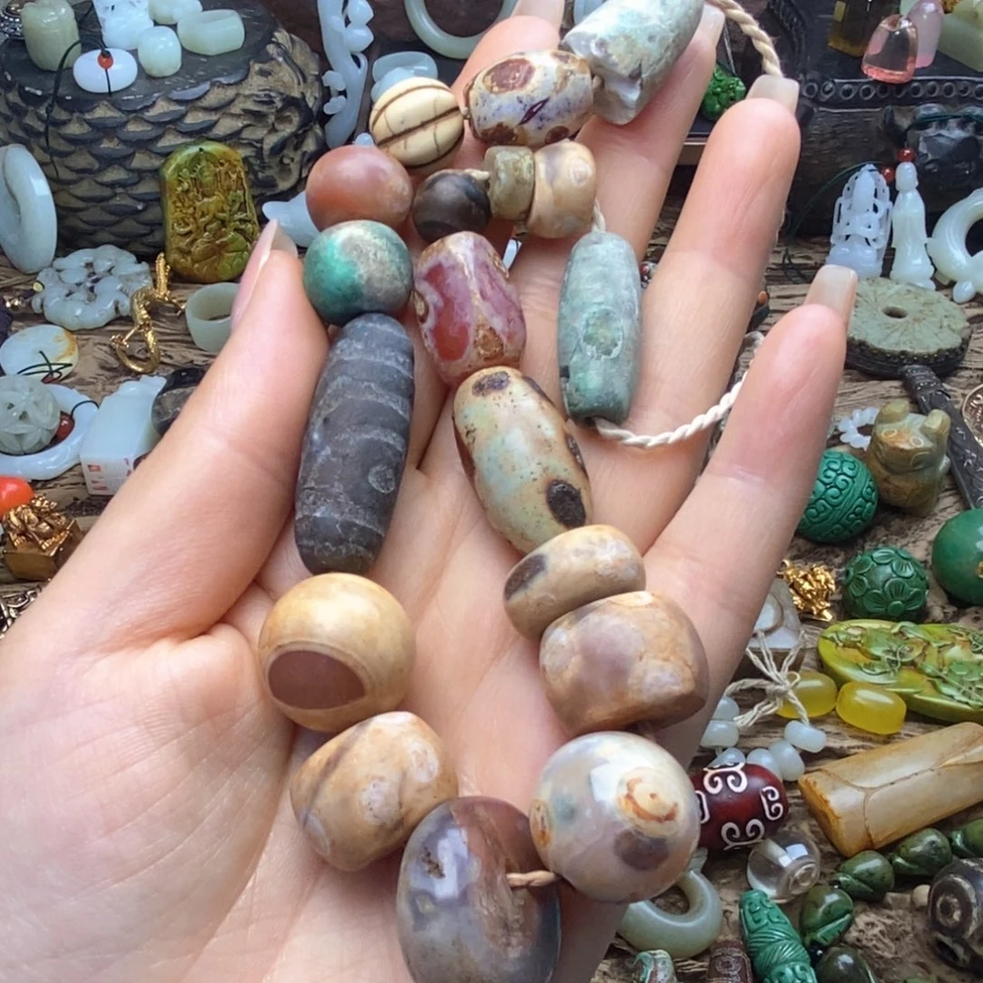 未镶嵌颈饰玛瑙/玉髓