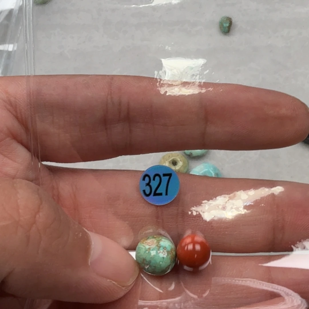 南红玛瑙未镶嵌珠宝奇石