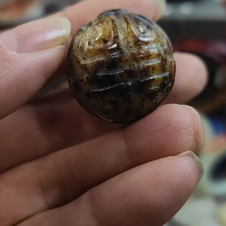 和田玉（糖玉）未镶嵌挂件