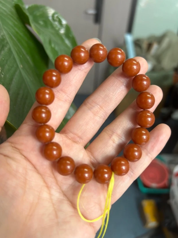 7欧回老蜡手串多样性其一