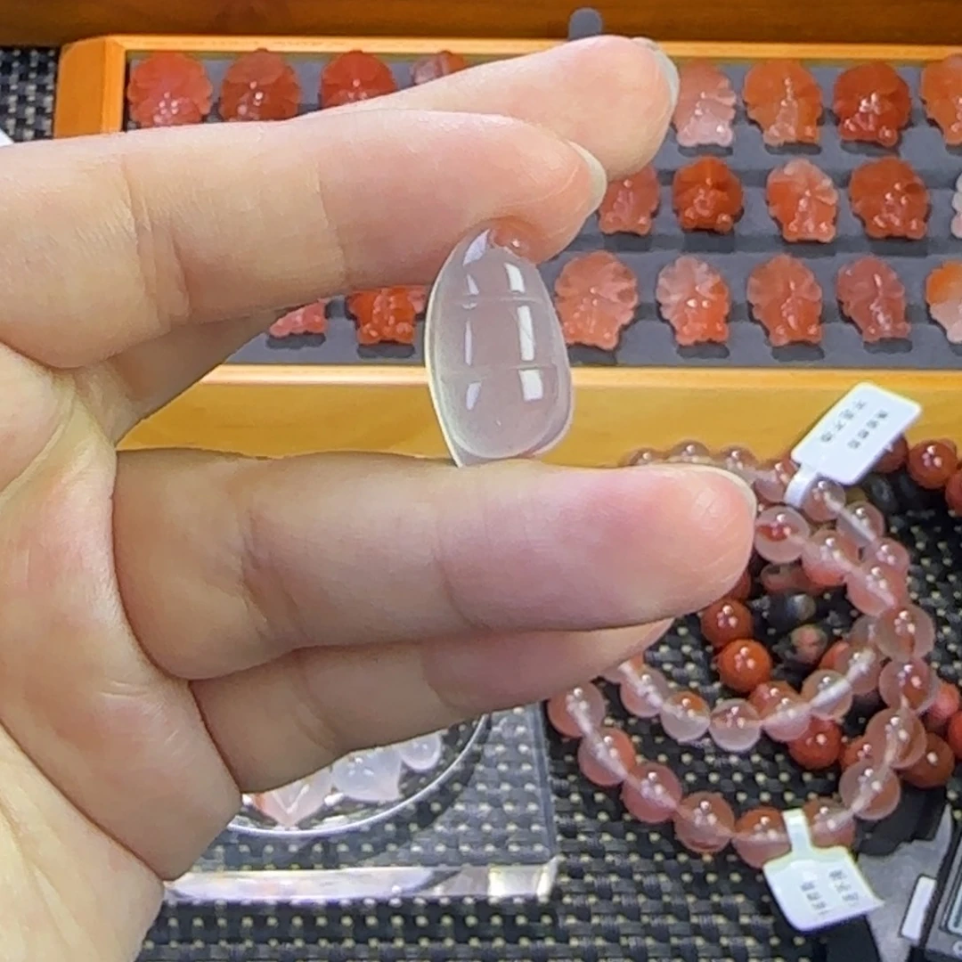 未镶嵌南红玛瑙珠宝半成品四季豆