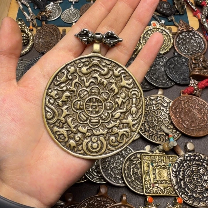 麦***卡藏传文玩九宫如图