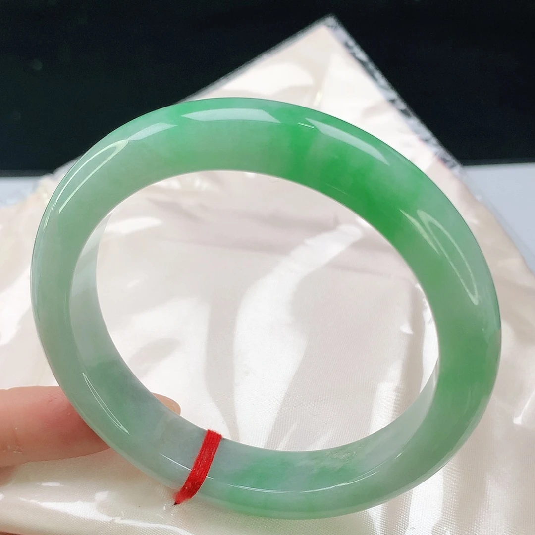 未镶嵌手镯翡翠61