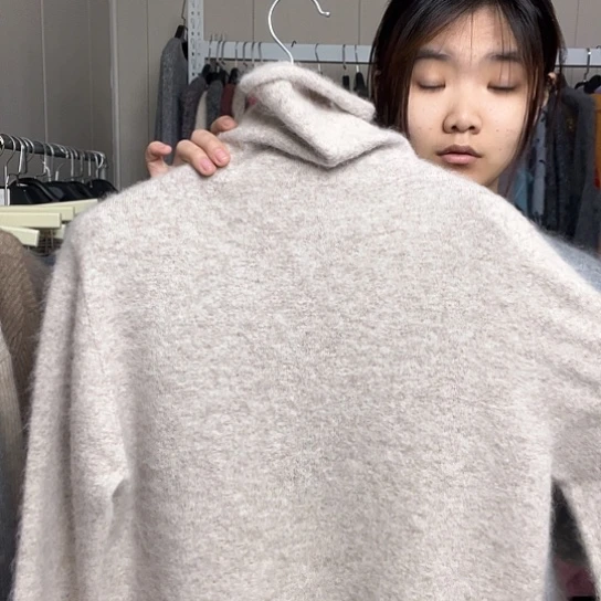 堆堆白色105上衣套头