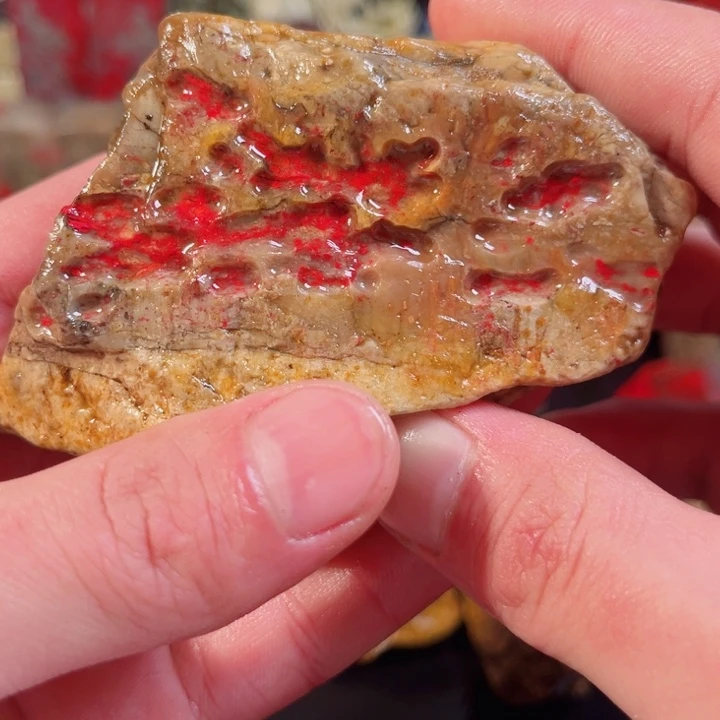 昌化鸡血石昌化鸡血石