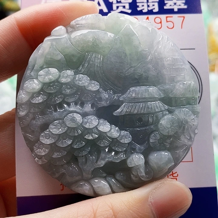 吊坠(不含链)未镶嵌翡翠
