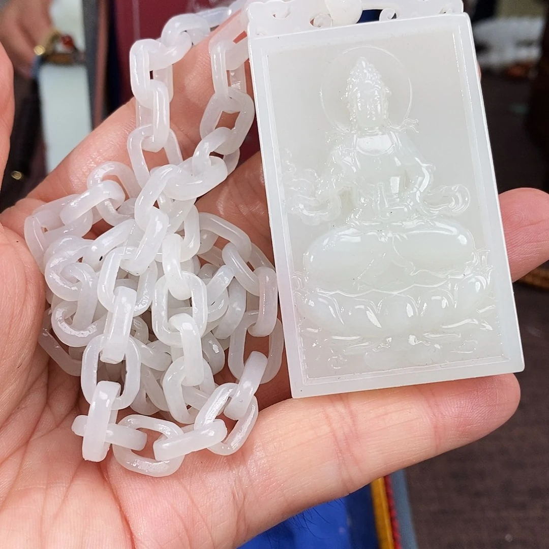 和田玉未镶嵌颈饰