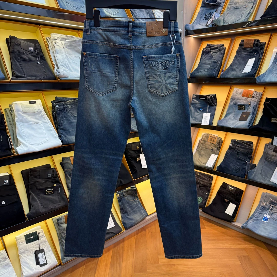 VR小直筒后兜印花简约主义男士牛仔裤轻奢百搭休闲舒适清爽