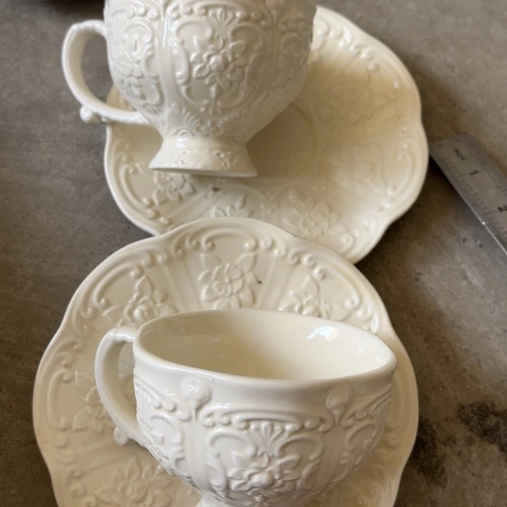 碟微瑕介意勿拍……2套