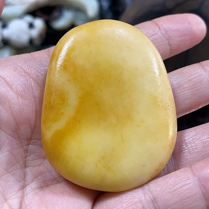 和田玉（糖玉）未镶嵌挂件