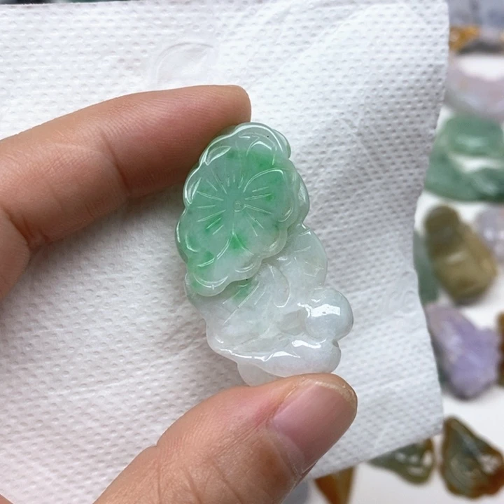 颈饰未镶嵌翡翠天然缅甸翡翠