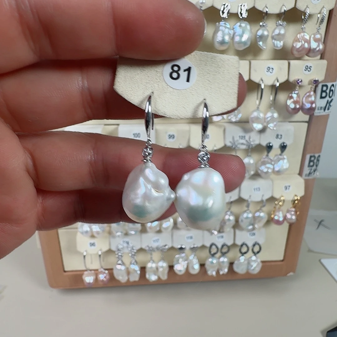 淡水珍珠银S925镶嵌颈饰