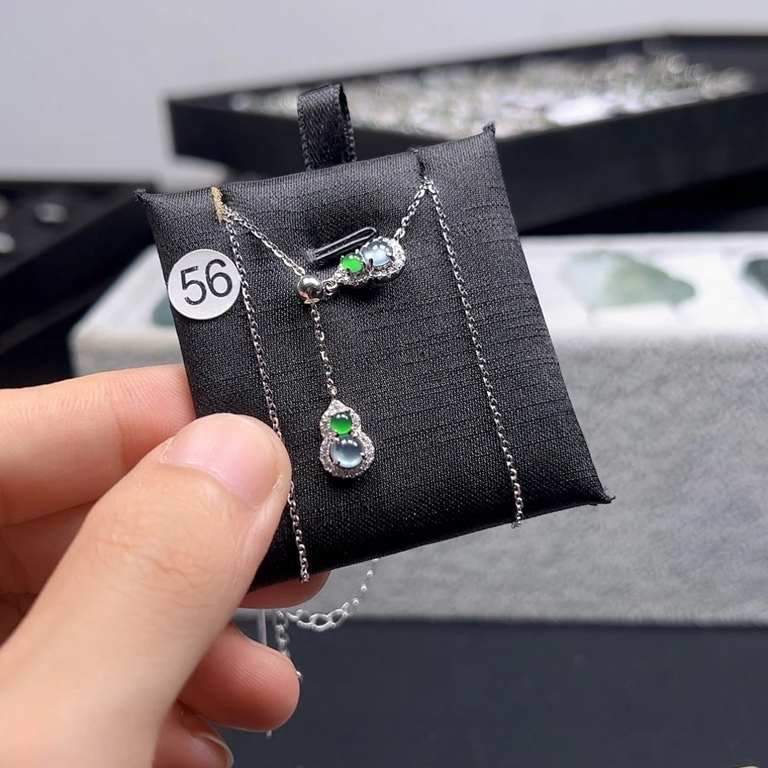 翡翠戒指银S925镶嵌是****宝不退不换