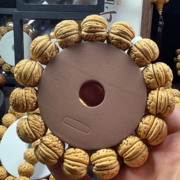 桃核吊坠21尺寸苹果园