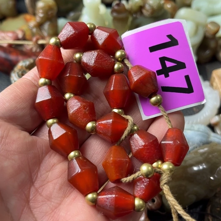 玛瑙/玉髓颈饰未镶嵌