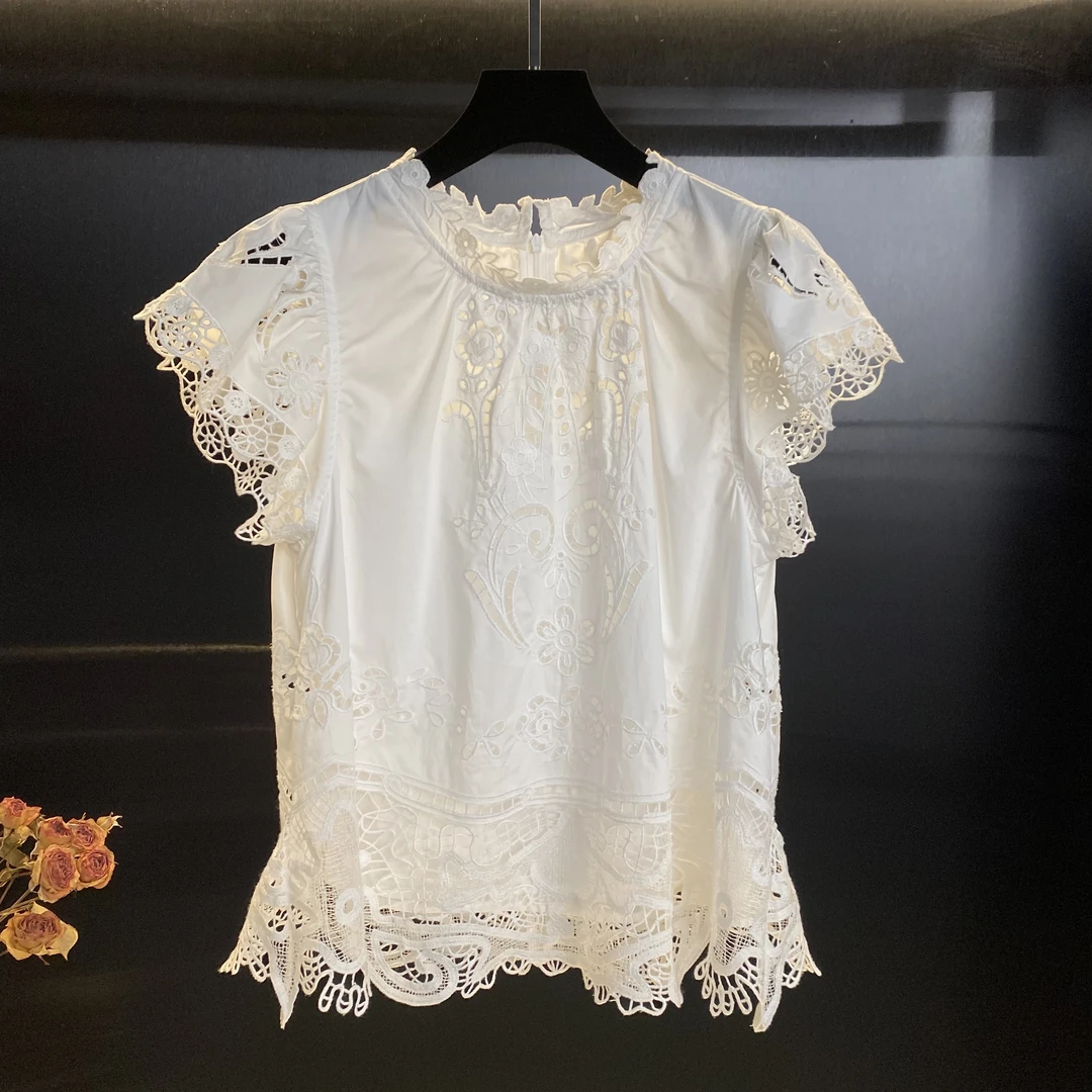 夏季法式时尚修身型镂空蕾丝衬衫