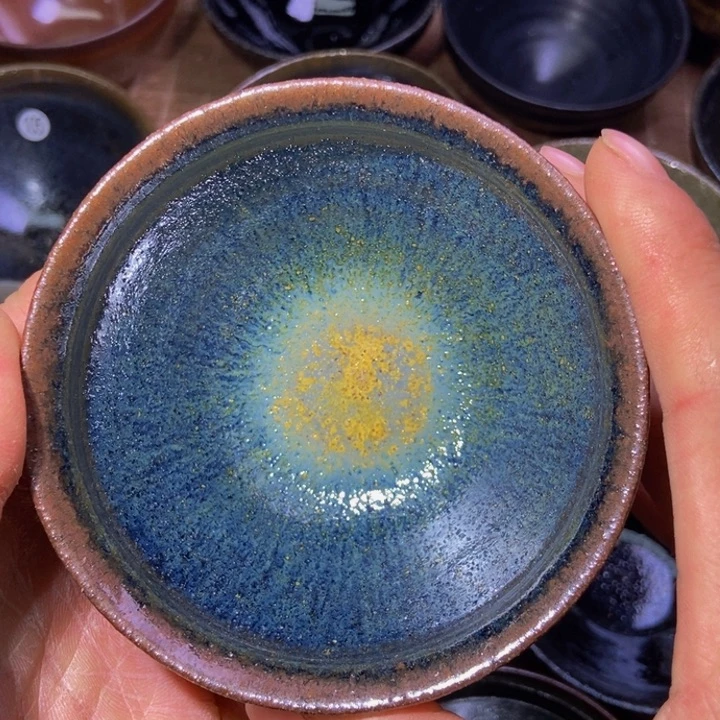 茶盏j****。你是我的眼里有