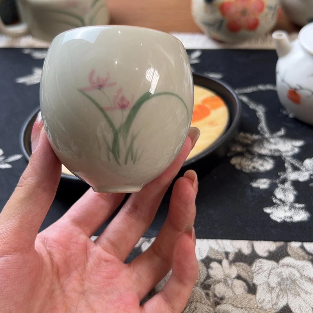 茶具等产品的生产和销售工作