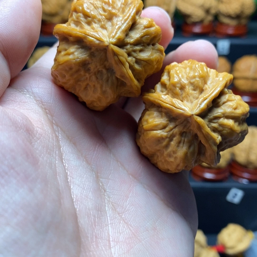 把件文玩核桃38三棱