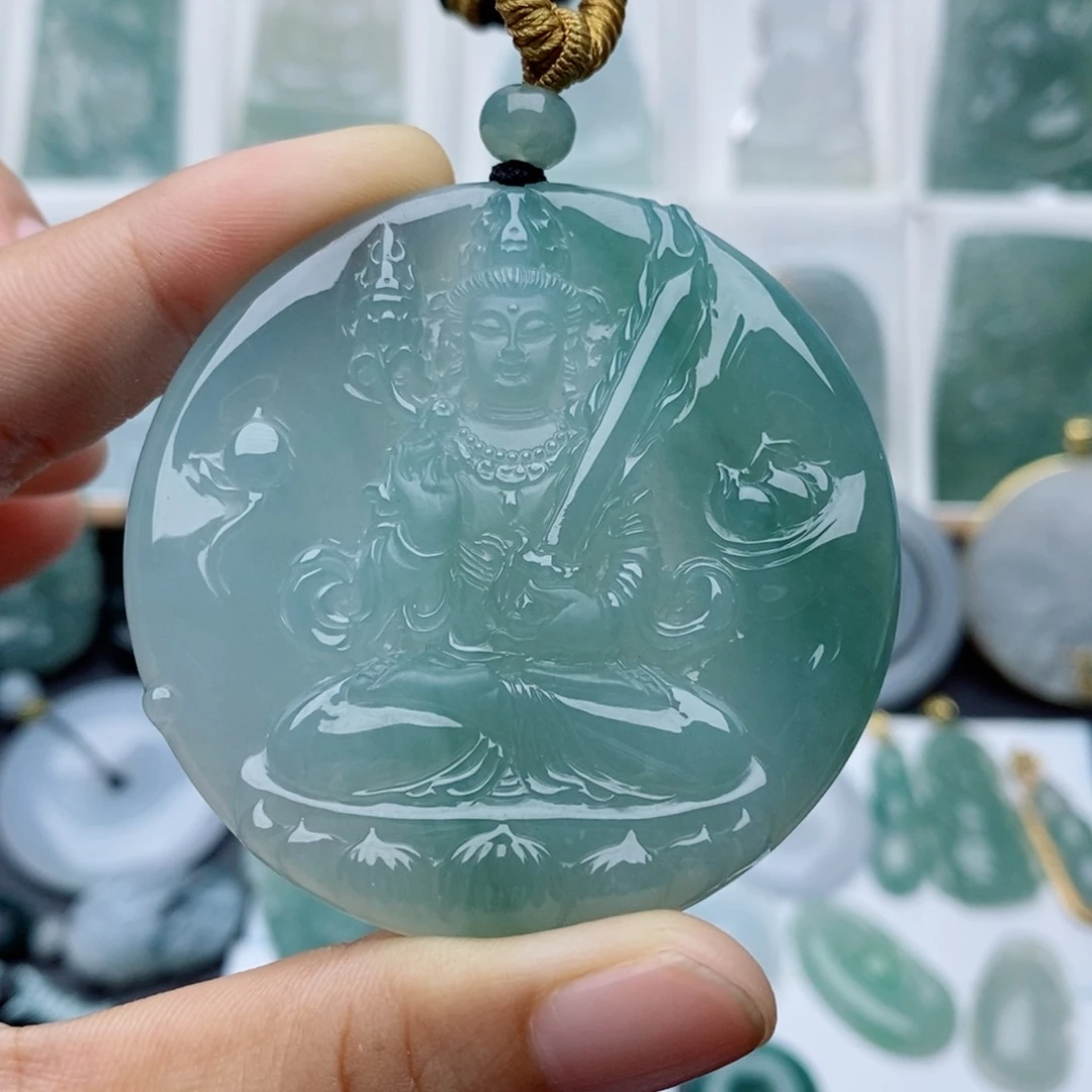 青***多翡翠未镶嵌颈饰虚空藏