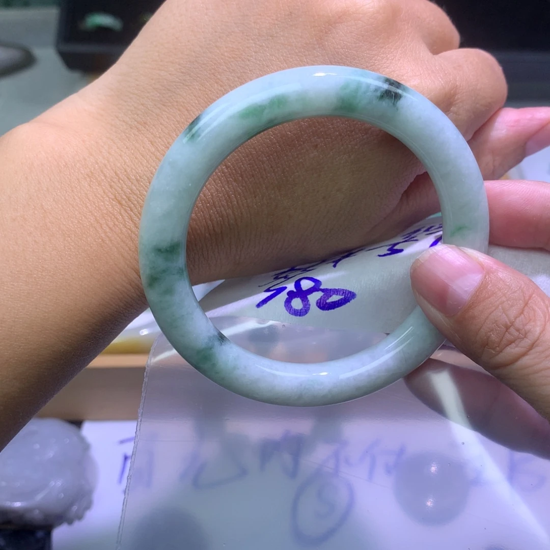 定制翡翠未镶嵌手镯55