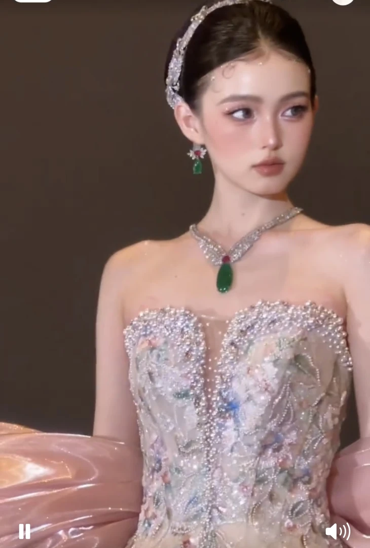 法式中古奢华锆石项链耳环套装