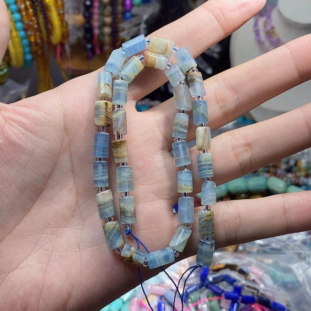 石英质玉未镶嵌，蓝方解柱子7mm，
