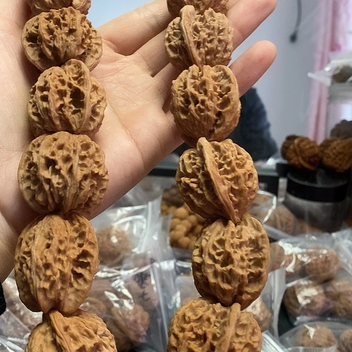 文玩核桃把件33盘山手持油