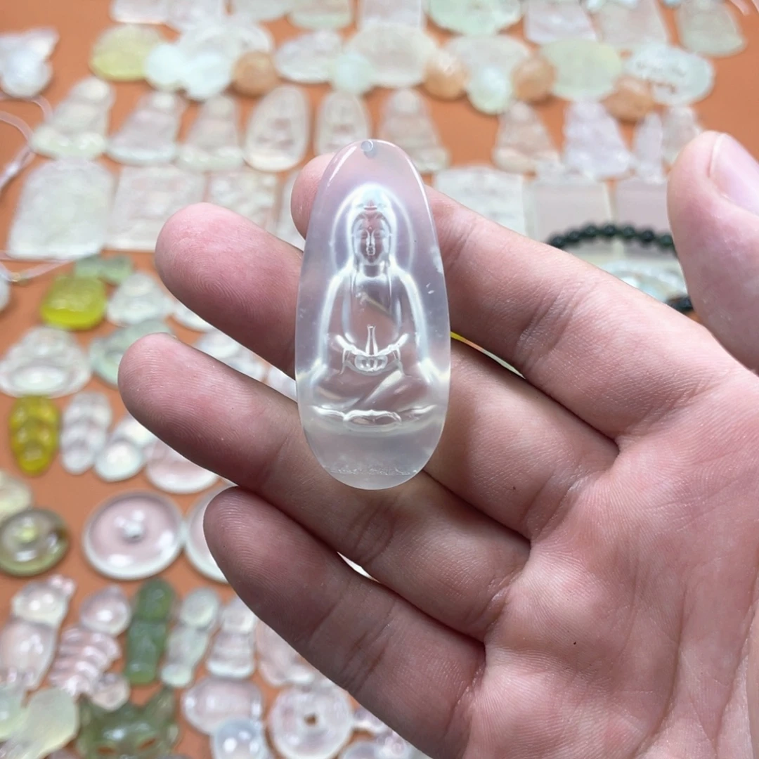 未镶嵌蛇纹石玉帅主播