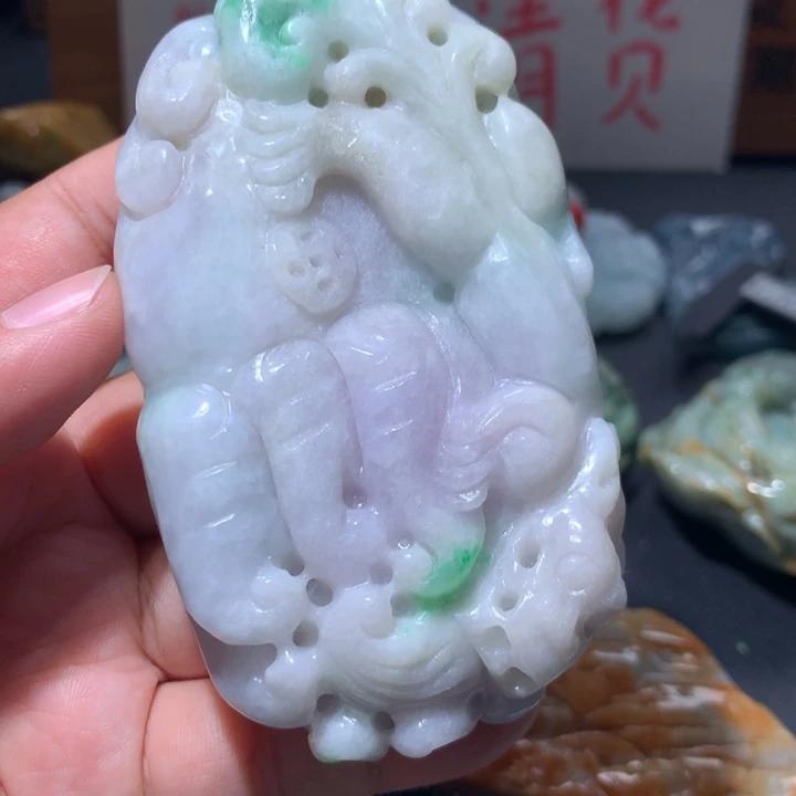 翡翠未镶嵌颈饰保真天然A货翡翠