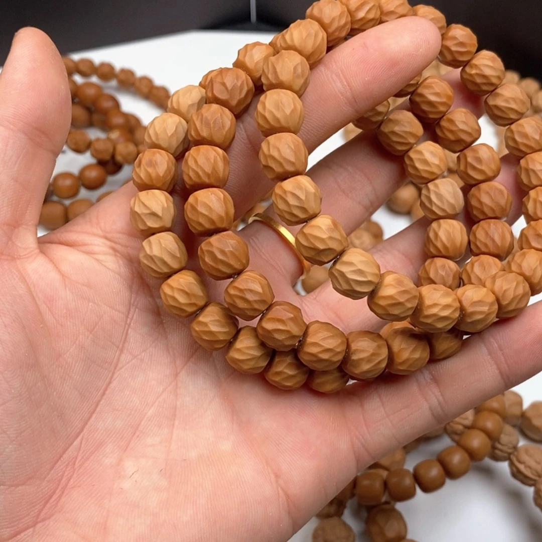 猴头核桃手串刀锋轻微走色