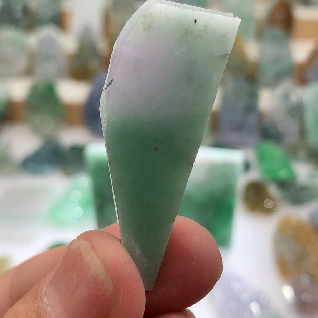 未镶嵌挂件翡翠翡翠原石