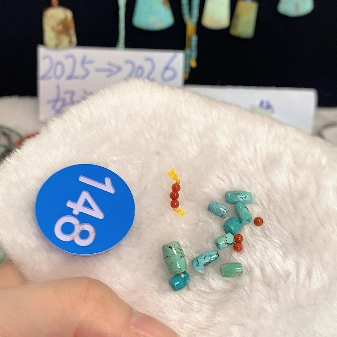 南红玛瑙未镶嵌珠宝奇石