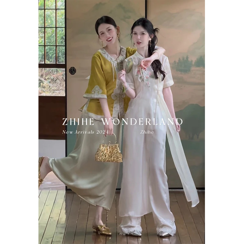 【花想容】原中式刺绣罩衫+吊带+蕾丝缎面裤