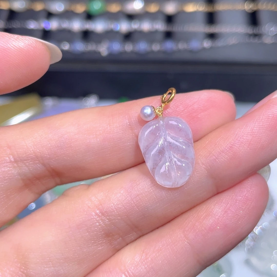 颈饰18K金镶嵌翡翠翡翠