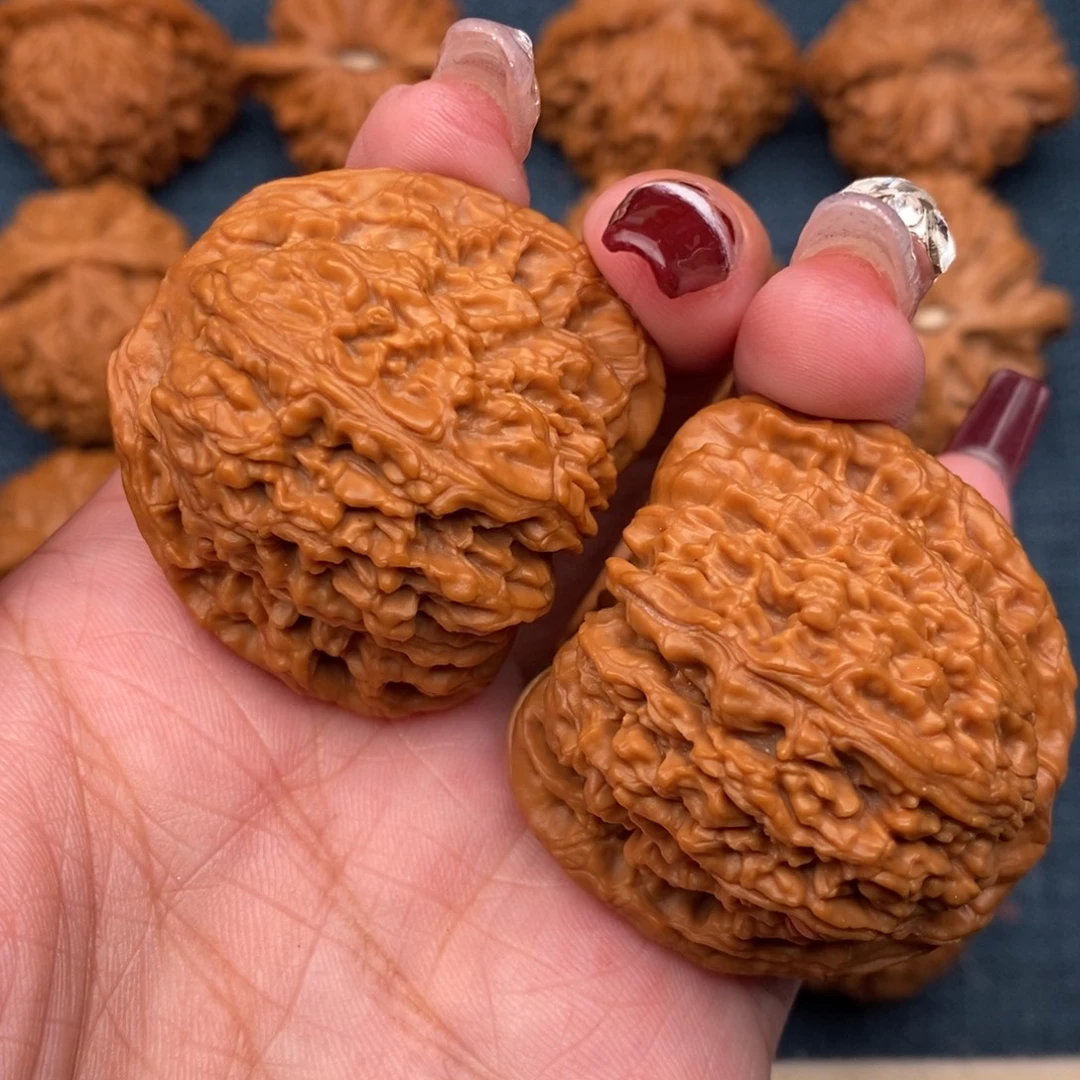 把件文玩核桃42全品三角疆。