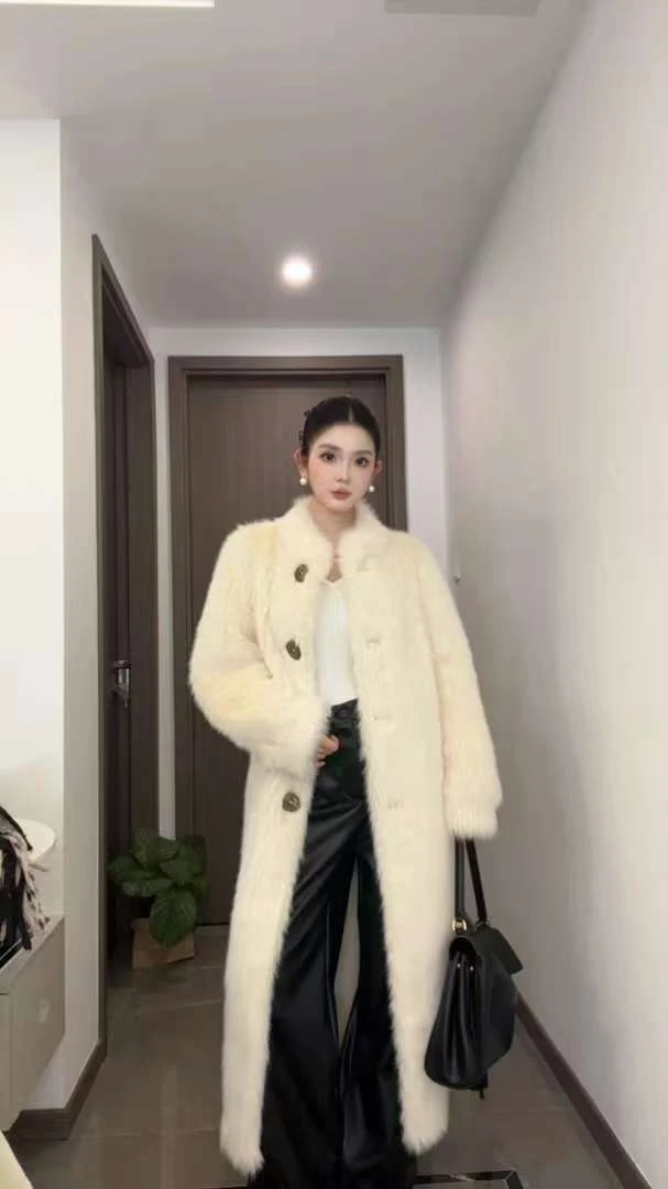 【露露专属】女款冬季气质时尚秋冬长款毛毛外套-29